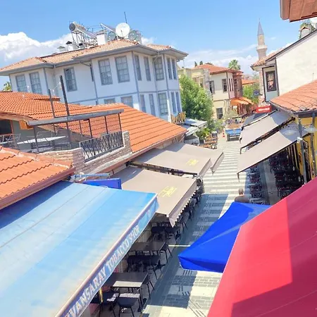 Ξενοδοχείο Kervan 2*