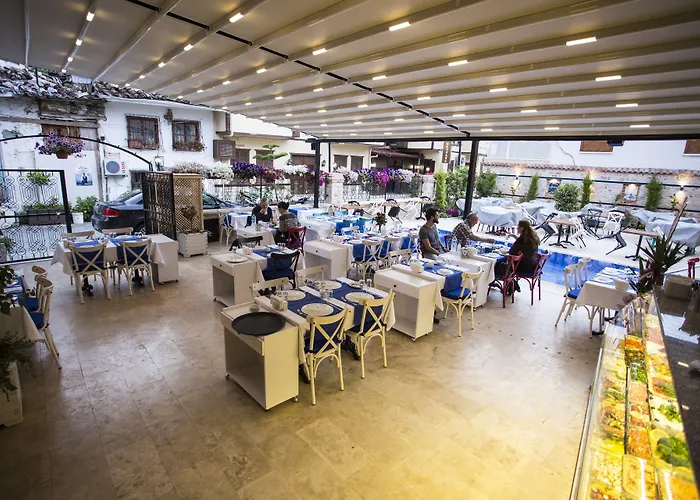 Hotel Kervan 2*