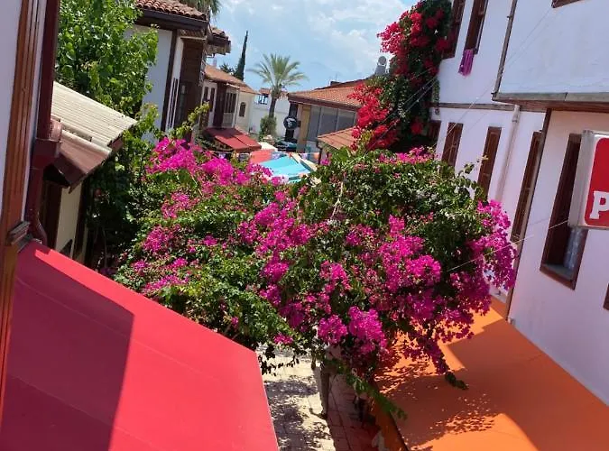 Kervan Hotel 2*